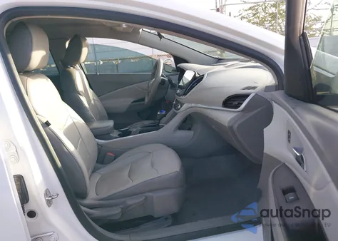 2017 Chevrolet Volt Lt from USA, damaged, VIN 1G1RC6S57HU213356